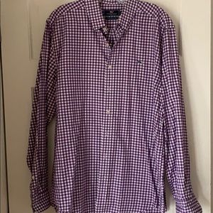 Men’s vineyard vines button down shirt